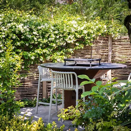 La Paradisiaque - Near Geneva, Pool, Calm & Mountain Apartment